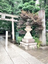 ハニー 自由が丘店(Honey)/奥沢神社