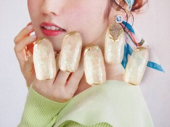 レイウェリナ(Lei Welina)/ニュアンスオーロラネイル