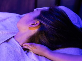 ヘッドミント 大宮西口店の写真/入った瞬間に癒されモードに入れる極上ヘッドスパ。ガチガチに固い頭皮は頑張りすぎの証拠!!自分に休息を。