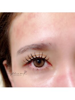 フルールシュア(fleur sr.)/パリエクで束感エクステに★