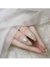 リンドネイル バイ モカ アンド ララ(Lind nail by moca and LaLa)/ロングネイル