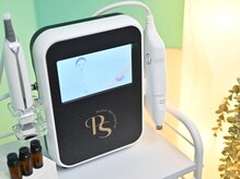 グロウ(glow)/ラジオ波むくみ小顔マッサージ