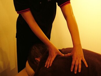 スマイルハンド 大阪駅前第1ビル店/首・肩こりマッサージ