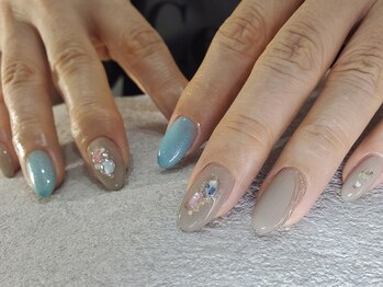 マニル アンド ネトラ(manil & netola)/Instagram随時最新ネイル掲載中