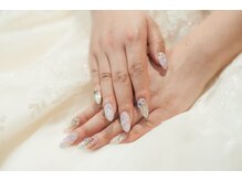 アール(R)/ネイル