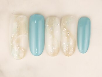 ジェルネイル　デザイン