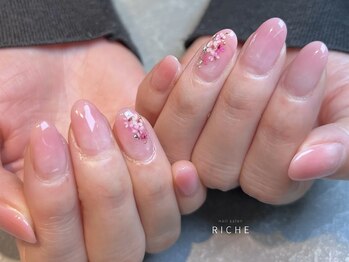 春の押し花ネイル