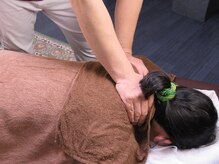 整体院 レナトスの雰囲気（首肩でお悩みの方は当整体院にお任せください。）