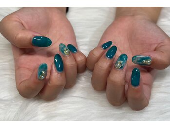 リンダ(Linda)/透け感のあるブルーがポイント!