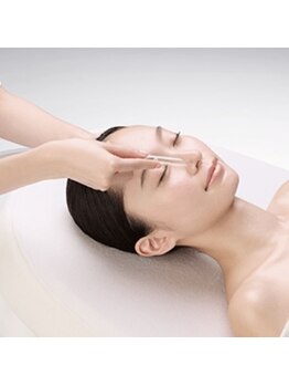 ポーラ ザ ビューティ 千代田橋店(POLA THE BEAUTY)/毛穴の汚れを吸引