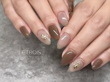 ルトロワ(LETROIS)/
