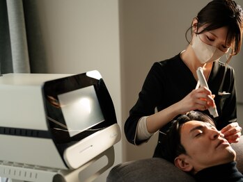 ピーディーエーサロン(PDA salon)の写真/メンズ専門店!男の新常識☆ヒゲ脱毛+眉WAX脱毛で清潔感とかっこいいを手に入れる!HBLに変更も可能◎