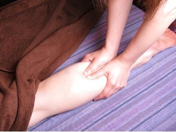 アジアンリラクゼーションヴィラ 徳島藍住インター店(asian relaxation villa)の写真/【手足のむくみが気になる方に】気になる症状に合わせて６つのメニューから組み合わせと時間配分を決めます