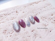 ケイリー(kaylee)/ジェルネイル