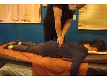 ほぐしや柳の写真/《深部に届く強揉みが大好評◎》丁寧な接客×11年の実績!!ボキボキしない本格整体☆[21時まで営業]