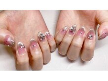 ネイルサロン クリスタルリーフ(Nailsalon Crystal Leaf)