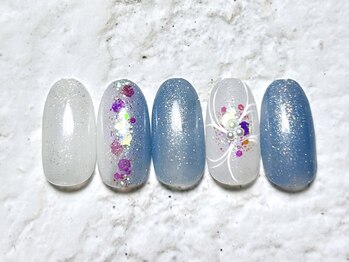 アヤ(AYA)/縦グラフラワーネイル