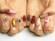 アン ジョーヌドラゴ/ちぐはぐネイル