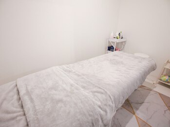 スペランザ(Speranza)/毛穴/ハーブピーリング/小顔