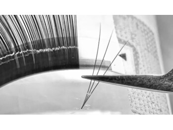 ベロニカ(Beronica)/ボリュームラッシュで目力UP