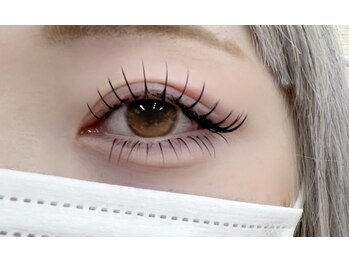 ユユサロン(youyu salon)/上下束感フラットラッシュ/LED