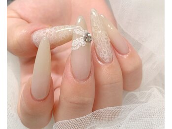 ネイルアンドアイラッシュスタジオ シュシュ(chouchou)の写真/日常使いも◎パラジェル認定サロンでフィルイン美爪で大人上品な凝ったデザインも美しく仕上げます★