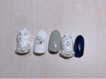 ラウレア(Laure'a)/レオパードネイル