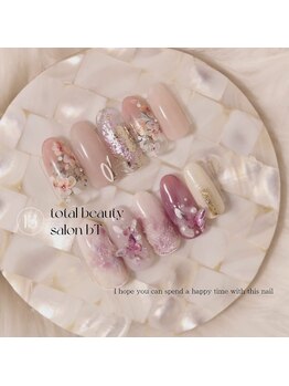 ビーティー(bT)/