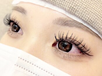 プレモ(Premo)の写真/《フラットラッシュ/束感まつげなど☆》好みに合わせて、写真映えする華やかで印象的な目元に導きます♪