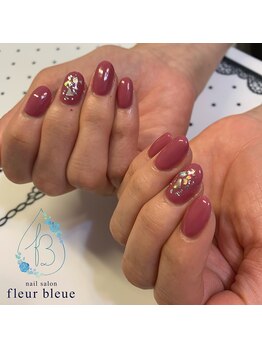 フルール ブルー(fleur bleue)/ワンカラ―にアート1本♪