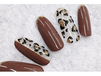 ネイルパキラ(nail pachira)/レオパート定額デザイン