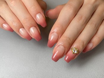 ラフィーナ(RAFFINA)/