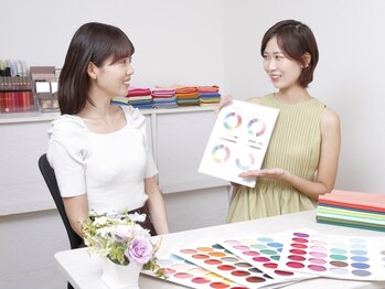 パズル 千葉船橋(puzzle)の写真/【パーソナルカラー診断90分￥11,000】ペア来店も可能です◎似合う色を知ることで自分に自信が持てる★