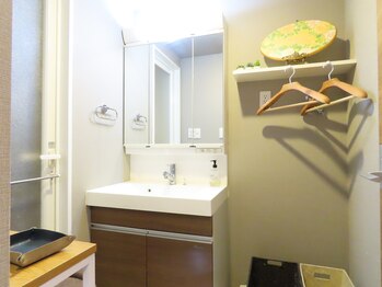 ターコイズ(Turquoise)/清潔＆洗練された更衣スペース