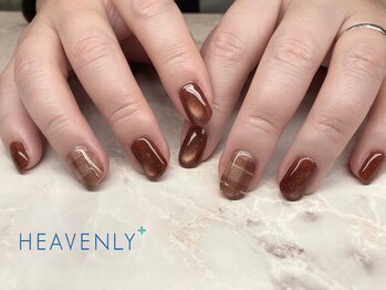 ヘブンリープラス＋ Luz湘南辻堂店/冬 マグネットネイル 水光マグ