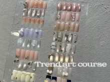 デイシー ネイルアンドアイラッシュ 新宿(deicy)/色変更/パーツ配置変更可能◯