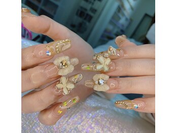 クイーンズビューティーサロン 新宿本店(Queen's beauty salon)/チップ長さ出しやり放題