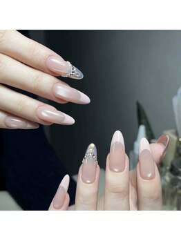 スウィーティ ネイル スタジオ(Sweety Nail Studio)/チップ長さ出し持込デザイン
