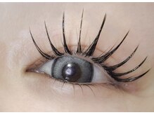 カレン アイビューティー(Karen Eyebeauty)/ぱっちり、でもやりすぎない