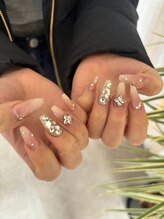 ドゥヴニールベル モイ(devenirbelle MOI)/