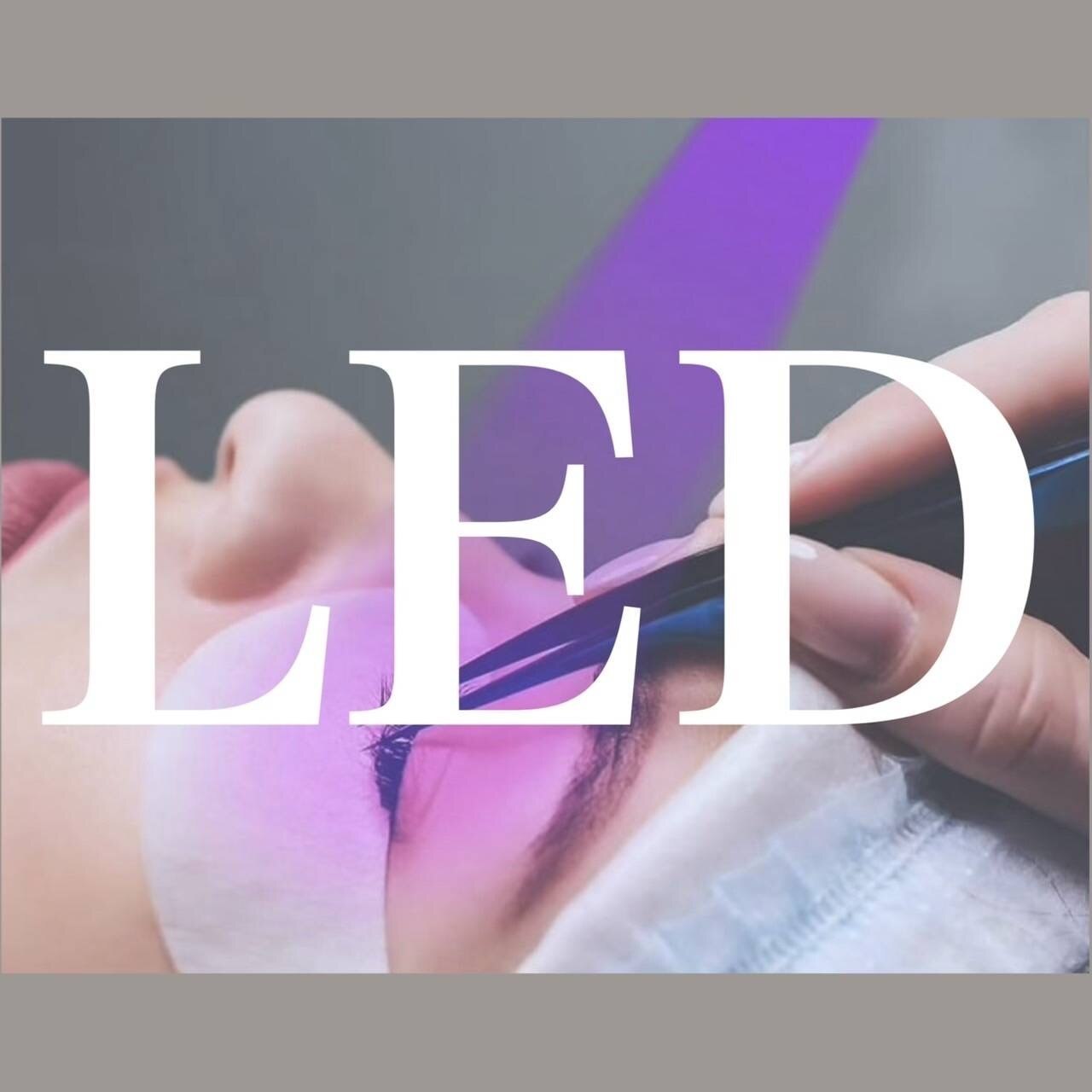 【LEDエクステ】フラットラッシュ両目120本まで　￥6600