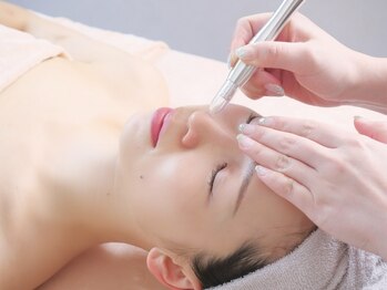 韓国肌管理室ハナ(hana)の写真/【頑固な毛穴を集中洗浄！】韓国式3D毛穴洗浄で黒ずみ毛穴を徹底改善！韓国女優のような理想の毛穴レス肌へ