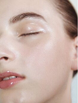 ファースト(1st)の写真/当店人気の【毛穴洗浄】でツルツルに★始めやすいお試し価格♪《毛穴洗浄＋潤いパック付き¥4,980》