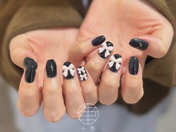 十色 麻布十番店(AZABUJUBAN)/ネイビーネイル