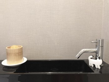 リード アイズ デザイン(LEAD eyes design)/