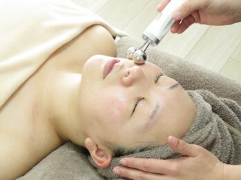 ライフタイム(LifeTime)/フェイシャルEMS