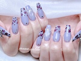 ハートヒョウ柄ネイル
