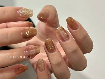 プチナノ(petitnano)の写真/【新大阪駅3分】パラジェル・フィルイン対応◇絶妙なカラーと繊細なアートデザインで目を惹く指先に…＊