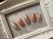 ヴィーナスオブジョー(Venus of jaw)の雰囲気（マグネットネイルを使った秋色のデザインが人気です。）