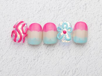 ディー ネイル アイラッシュ ヤバ(DEE nail×eyelash yaba)/A-215 120分アートフリー